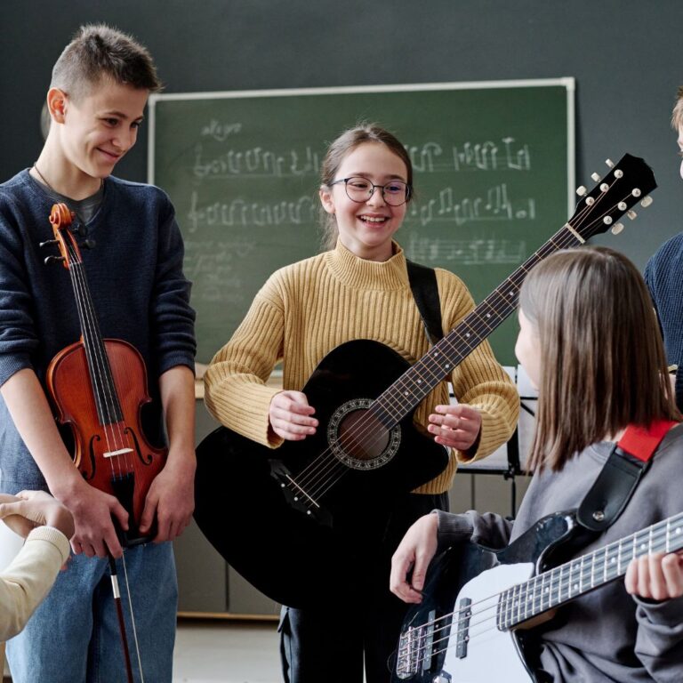Private & Group Guitar Classes